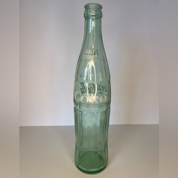 Vintage Coca Cola Green Glass Bottle 16 fl. oz. 1/2 Quart - Picture 13 of 16